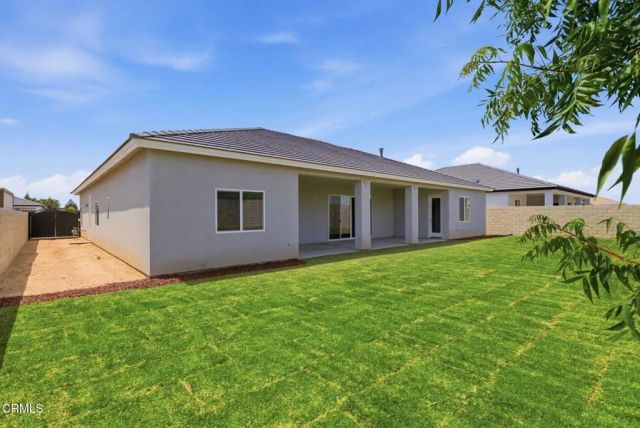 7516 Ruthburg Way, Bakersfield, CA 93314