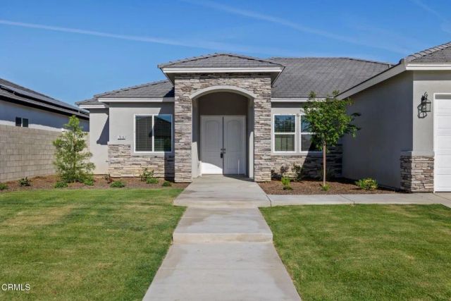7516 Ruthburg Way, Bakersfield, CA 93314