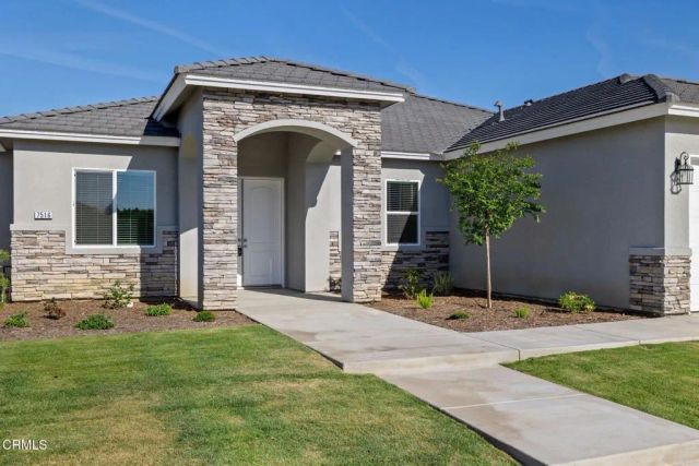 7516 Ruthburg Way, Bakersfield, CA 93314