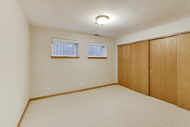 4856 S Cornell Avenue, Chicago, IL 60615