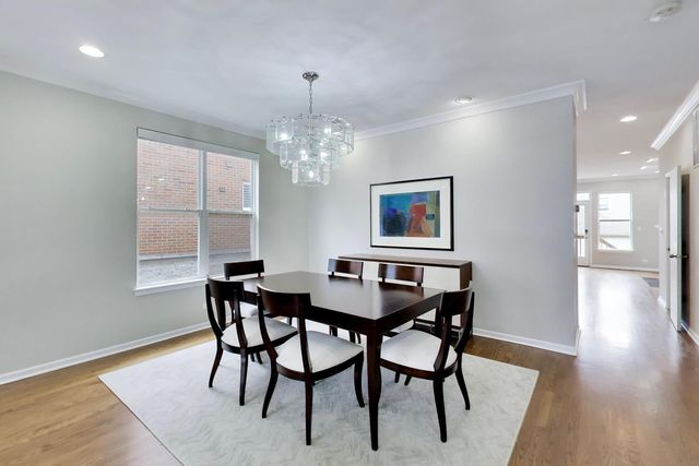 4856 S Cornell Avenue, Chicago, IL 60615