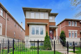 4856 S Cornell Avenue, Chicago, IL 60615