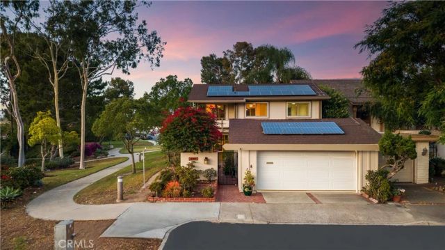 4181 Sandburg Way, Irvine, CA 92612