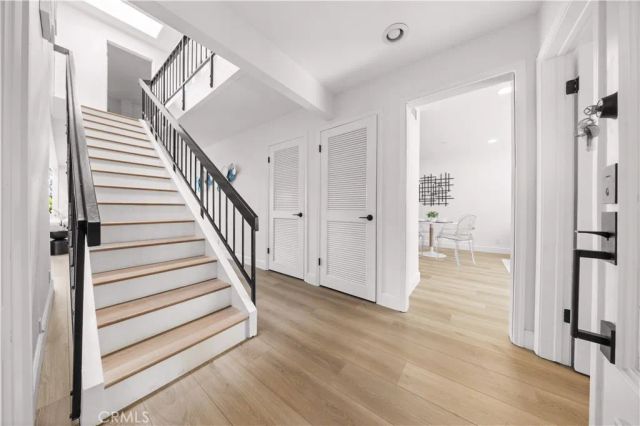4181 Sandburg Way, Irvine, CA 92612