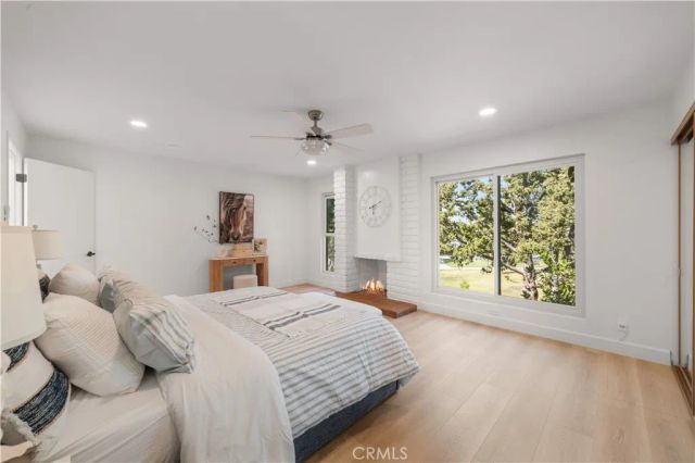 4181 Sandburg Way, Irvine, CA 92612