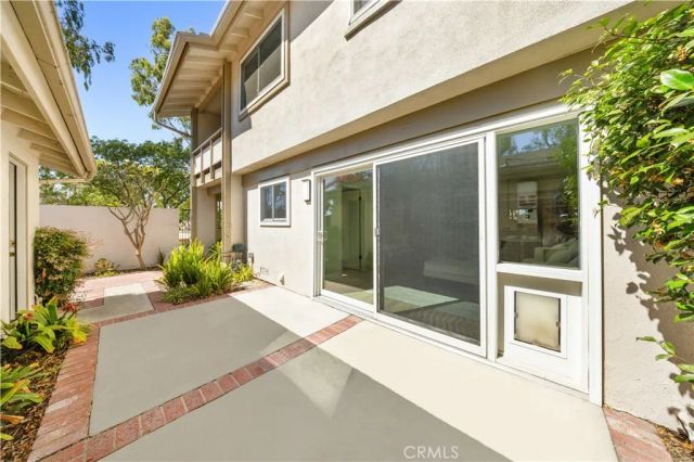 4181 Sandburg Way, Irvine, CA 92612