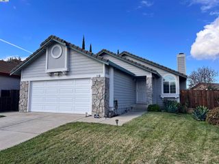 1824 Harding Ct, Antioch, CA 94509