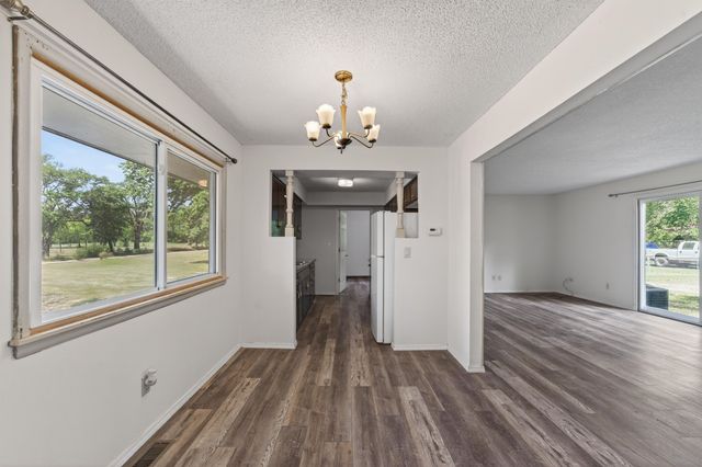 1600 E 87th St S, Haysville, KS 67060