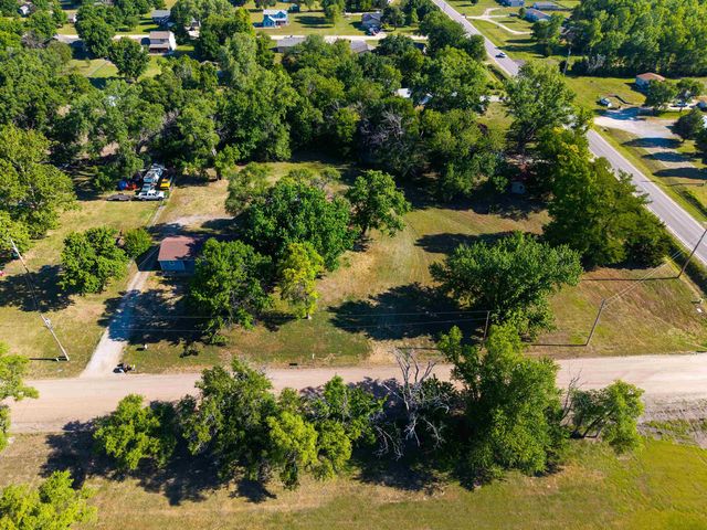 1600 E 87th St S, Haysville, KS 67060