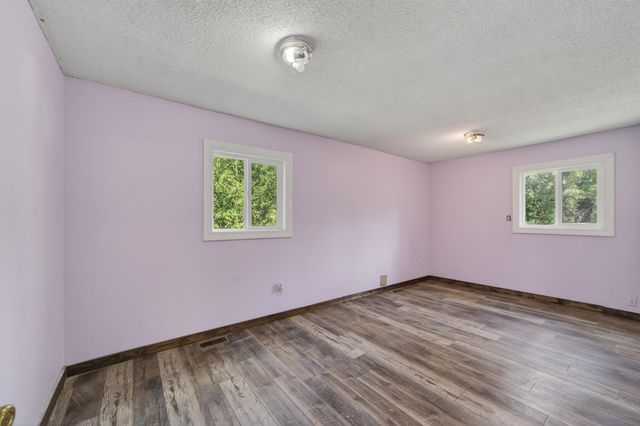 1600 E 87th St S, Haysville, KS 67060