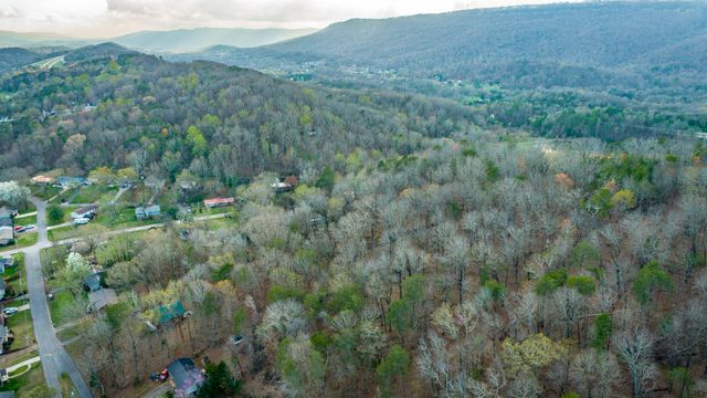 409 Browntown Road, Chattanooga, TN 37415
