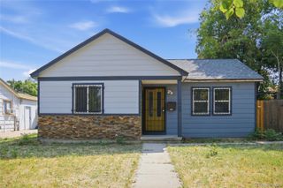 1608 Oakland Street, Aurora, CO 80010