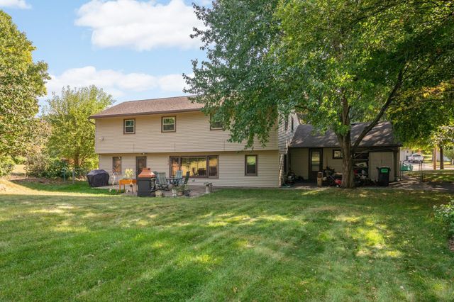 2608 W 102nd Street, Bloomington, MN 55431