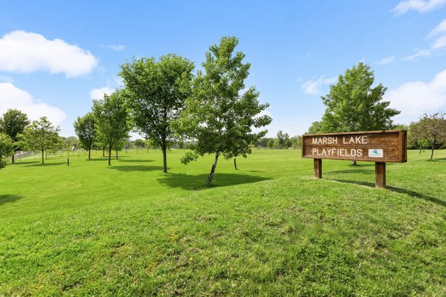 2608 W 102nd Street, Bloomington, MN 55431