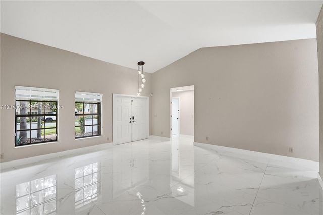 3309 NW 94th Avenue, Sunrise, FL 33351