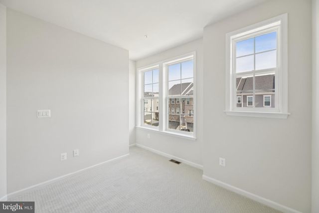 2912 LEWIS AND CLARK AVE, Upper Marlboro, MD 20774