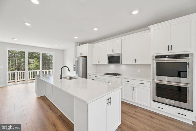 2912 LEWIS AND CLARK AVE, Upper Marlboro, MD 20774