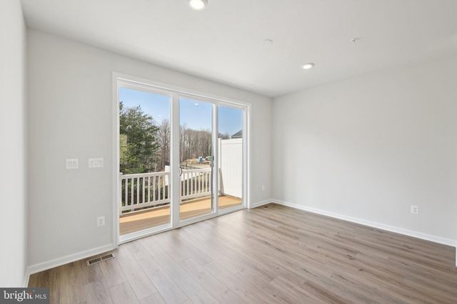 2912 LEWIS AND CLARK AVE, Upper Marlboro, MD 20774