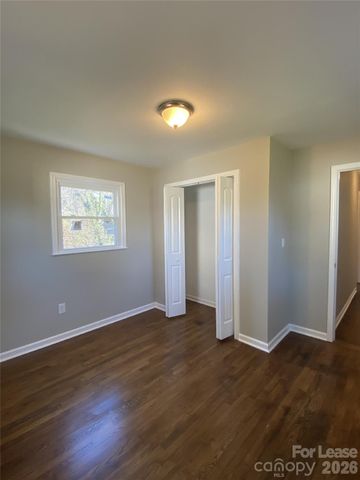 808 Weldon Street N, Gastonia, NC 28052