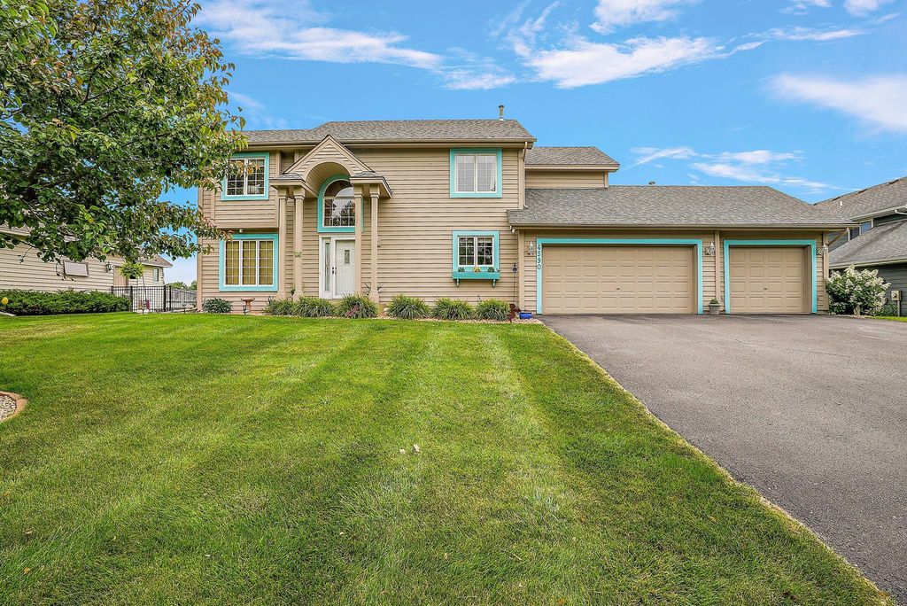 4590 Allendale Drive, White Bear Twp, MN 55127