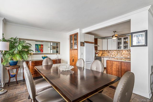 166-25 Powells Cove Boulevard 15J, Beechhurst, NY 11357