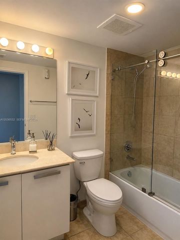 3000 NE 188th St 604, Aventura, FL 33180