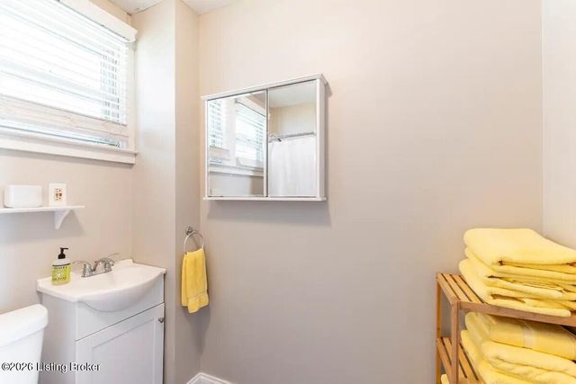 1046 Charles St, Louisville, KY 40204