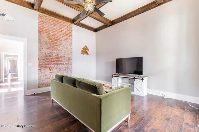 1046 Charles St, Louisville, KY 40204