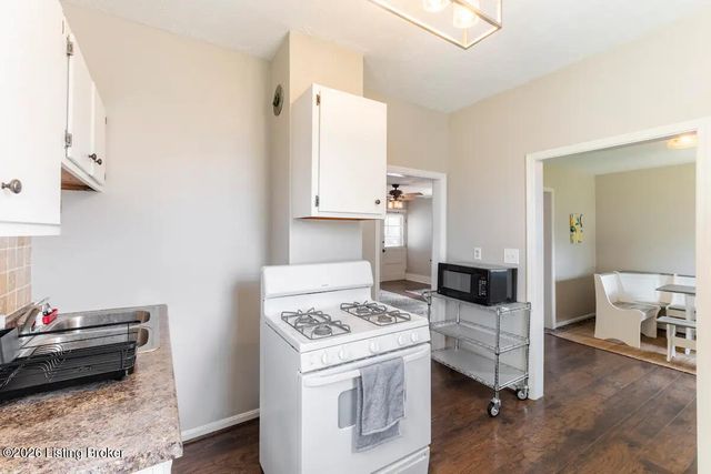 1046 Charles St, Louisville, KY 40204