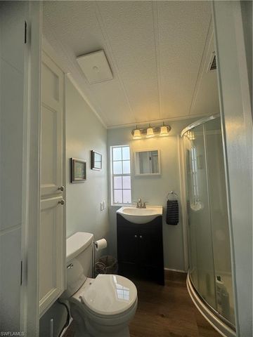 17010 Puppy Dog DR, Fort Myers, FL 33908