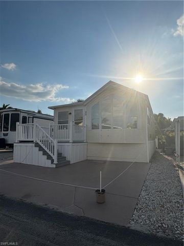 17010 Puppy Dog DR, Fort Myers, FL 33908