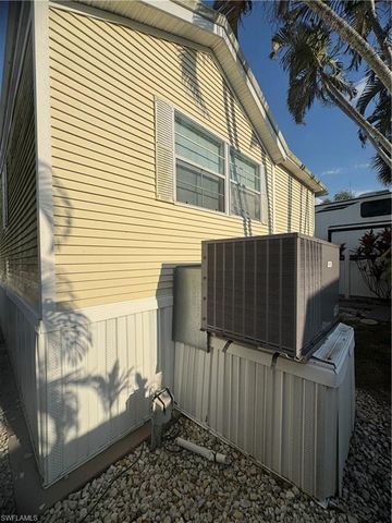 17010 Puppy Dog DR, Fort Myers, FL 33908