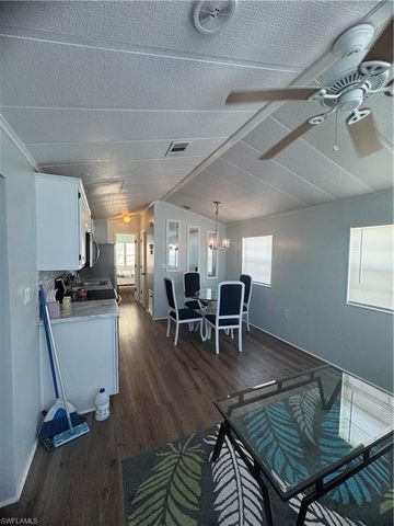 17010 Puppy Dog DR, Fort Myers, FL 33908