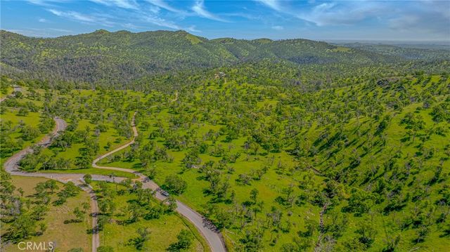 3084 Old Highway, Catheys Valley, CA 95306