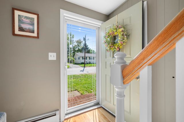 154 Woodbine Avenue, Manchester, NH 03109