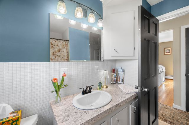 154 Woodbine Avenue, Manchester, NH 03109