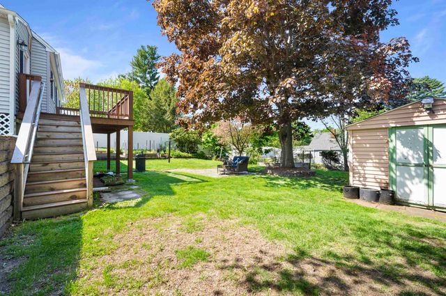 154 Woodbine Avenue, Manchester, NH 03109