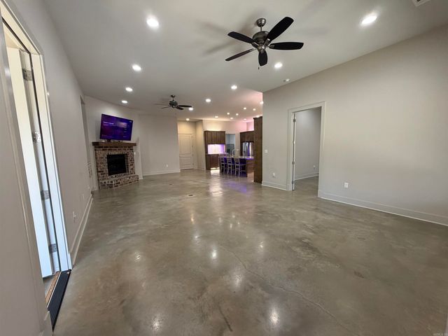 110 Shady Thicket Lane, Little Rock, AR 72204