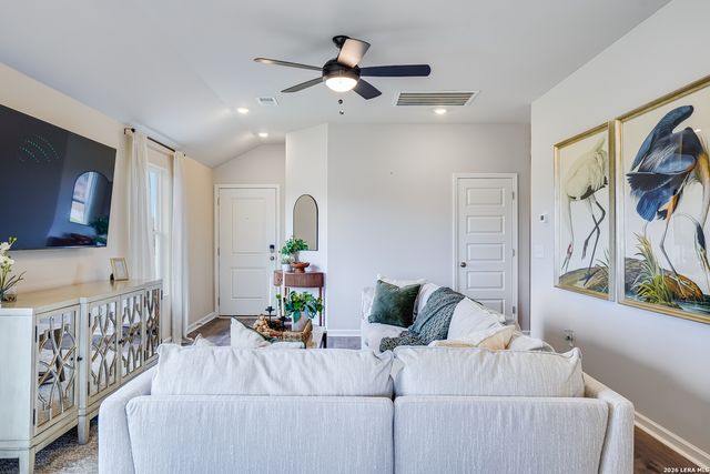 5706 Falcon Point, San Antonio, TX 78222