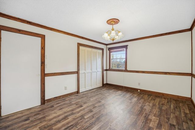 8842 Lake Crest Circle, Chattanooga, TN 37416