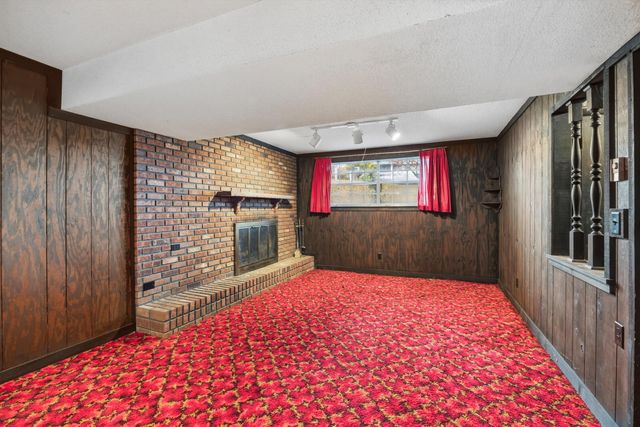 8842 Lake Crest Circle, Chattanooga, TN 37416