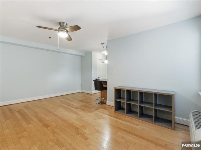 70 Munn Avenue 413, East Orange, NJ 07018