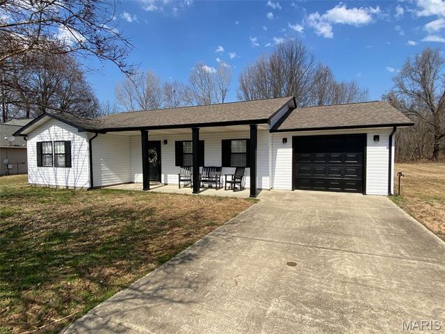 1306 Susan Street, Dexter, MO 63841