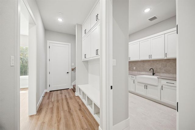 9516 Cedar Bend, Plantersville, TX 77363