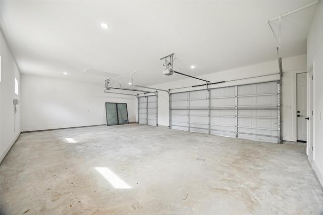 9516 Cedar Bend, Plantersville, TX 77363