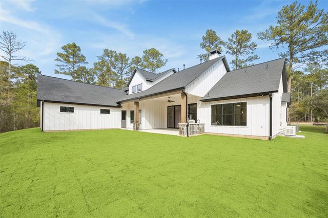 9516 Cedar Bend, Plantersville, TX 77363