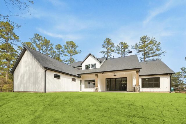 9516 Cedar Bend, Plantersville, TX 77363