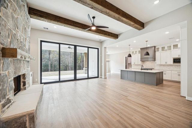 9516 Cedar Bend, Plantersville, TX 77363