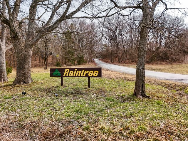 72 Raintree Road, Bells, TX 75414