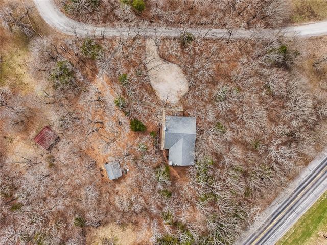 72 Raintree Road, Bells, TX 75414